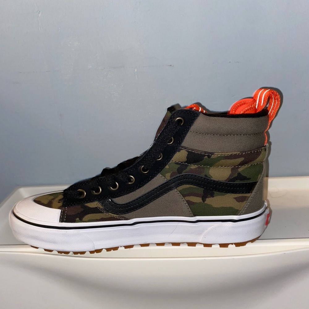 Vans  size 10.5 custom shoe .